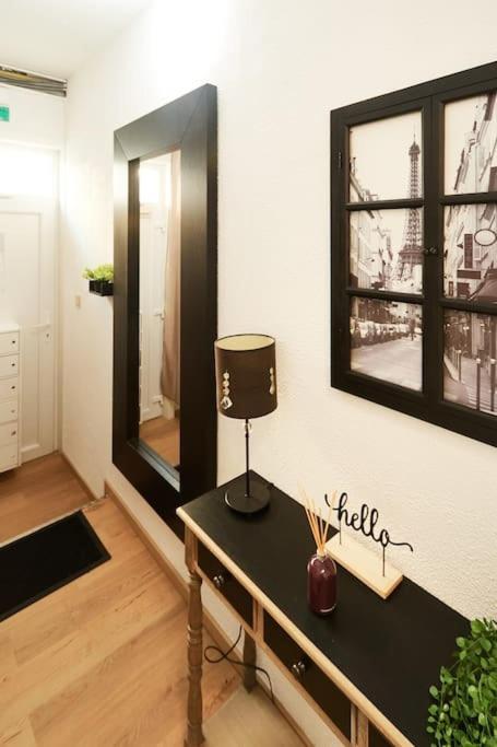 Studio-Balcon Center Of מונס מראה חיצוני תמונה