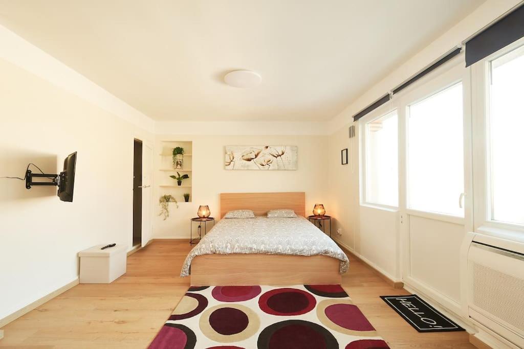 Studio-Balcon Center Of מונס מראה חיצוני תמונה